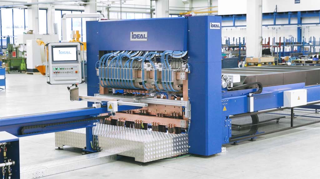 New Mesh Welder Speeds Up Production of Welded Wire Retail Projects